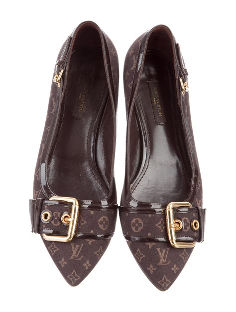 louis vuitton buckle slides|Louis Vuitton flat shoes for women.